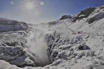 4. Gulfoss v zim